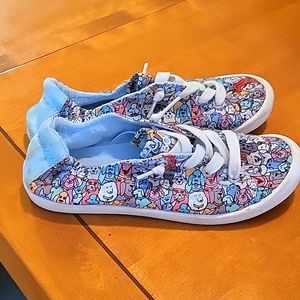 6.5 Sketchers dog woof Bob by sketchers